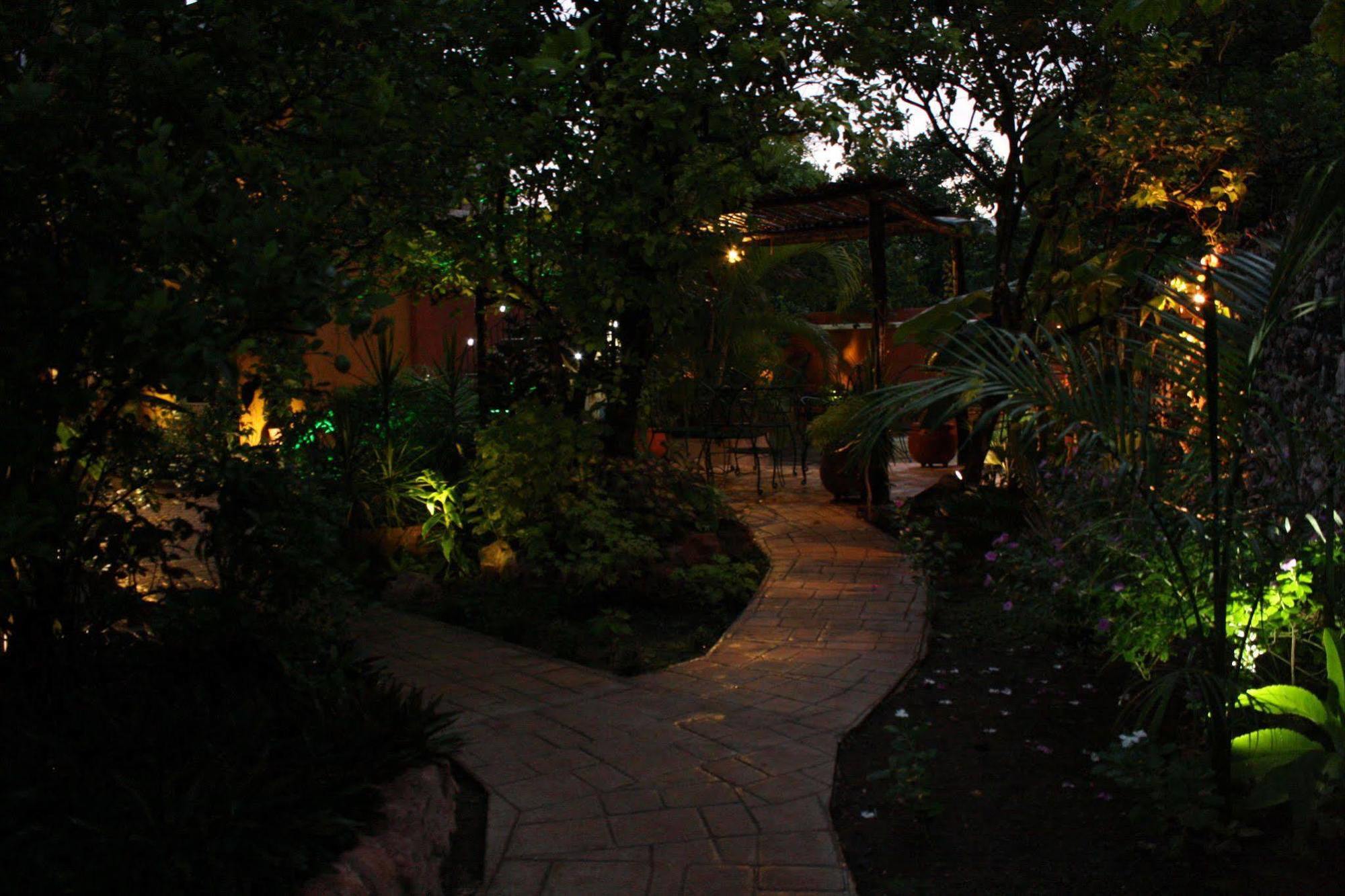 Casa Marlene Hotel Valladolid  Exterior foto